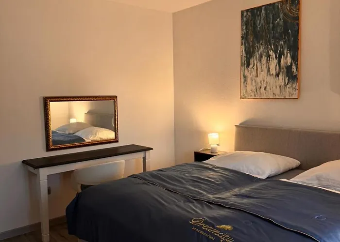 アパート Moderne Bahnhof Naehe *