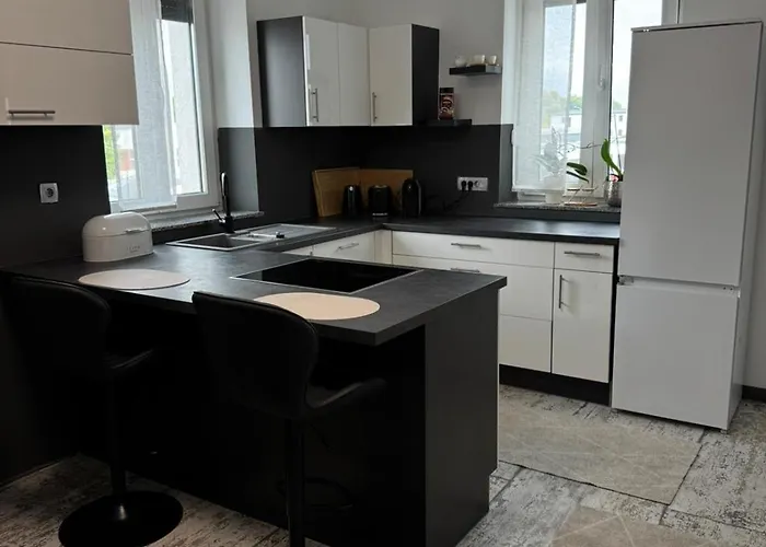 Moderne Bahnhof Naehe