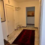 Apartament Moderne Bahnhof Naehe