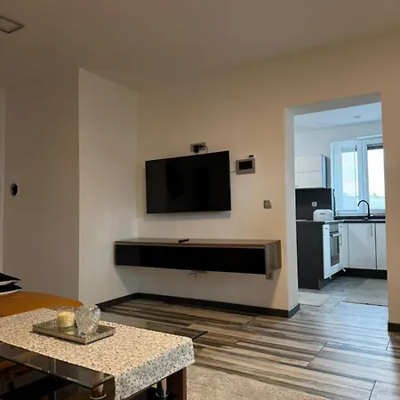 Moderne Bahnhof Nähe Apartment