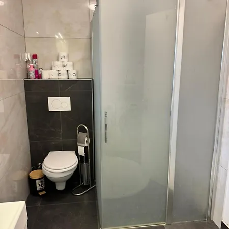 Apartment Moderne Bahnhof Nähe