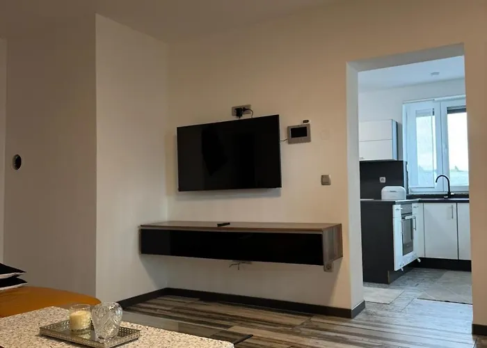 Moderne Bahnhof Naehe Διαμέρισμα